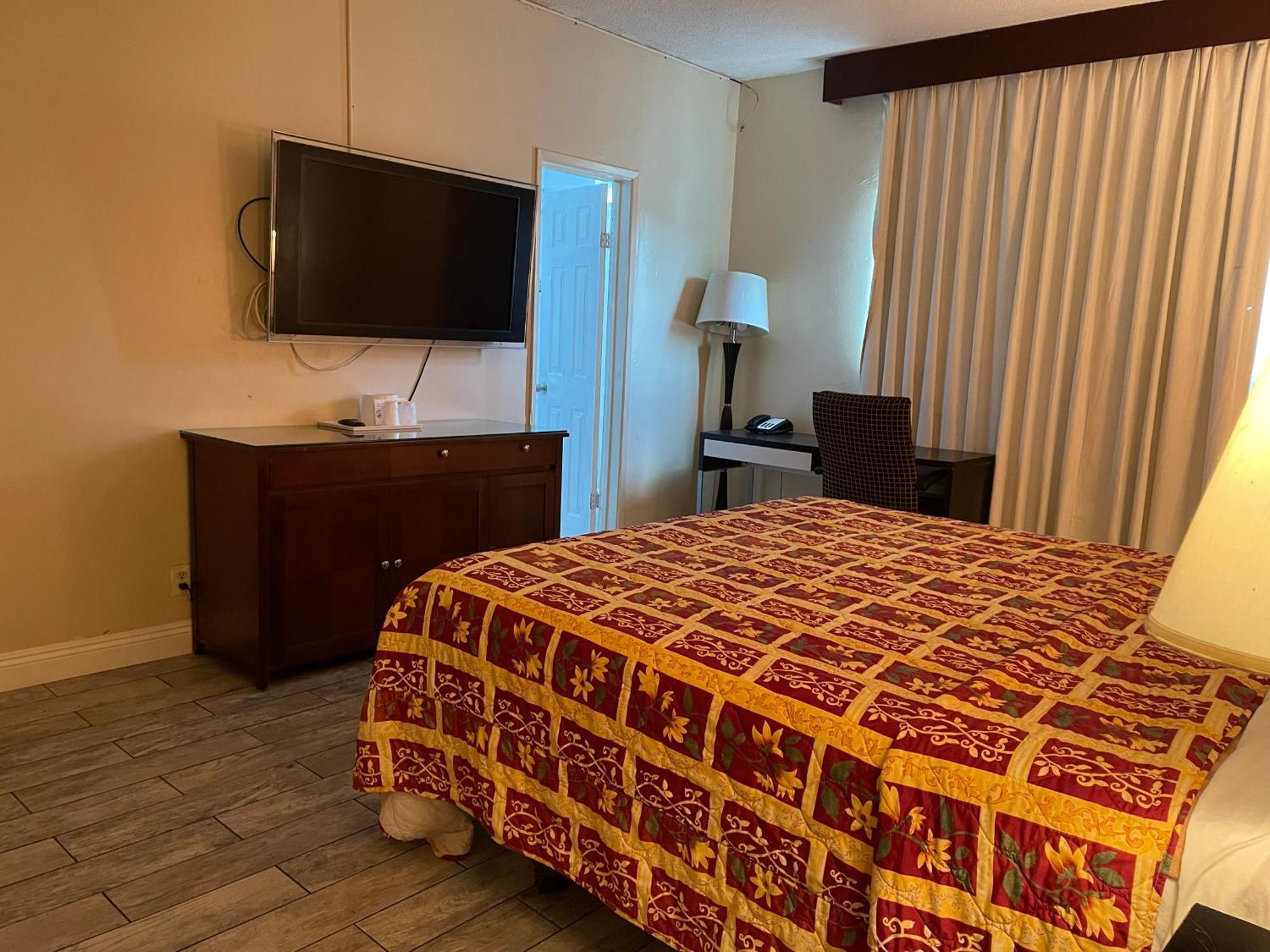 Grand Inn Fullerton Extérieur photo