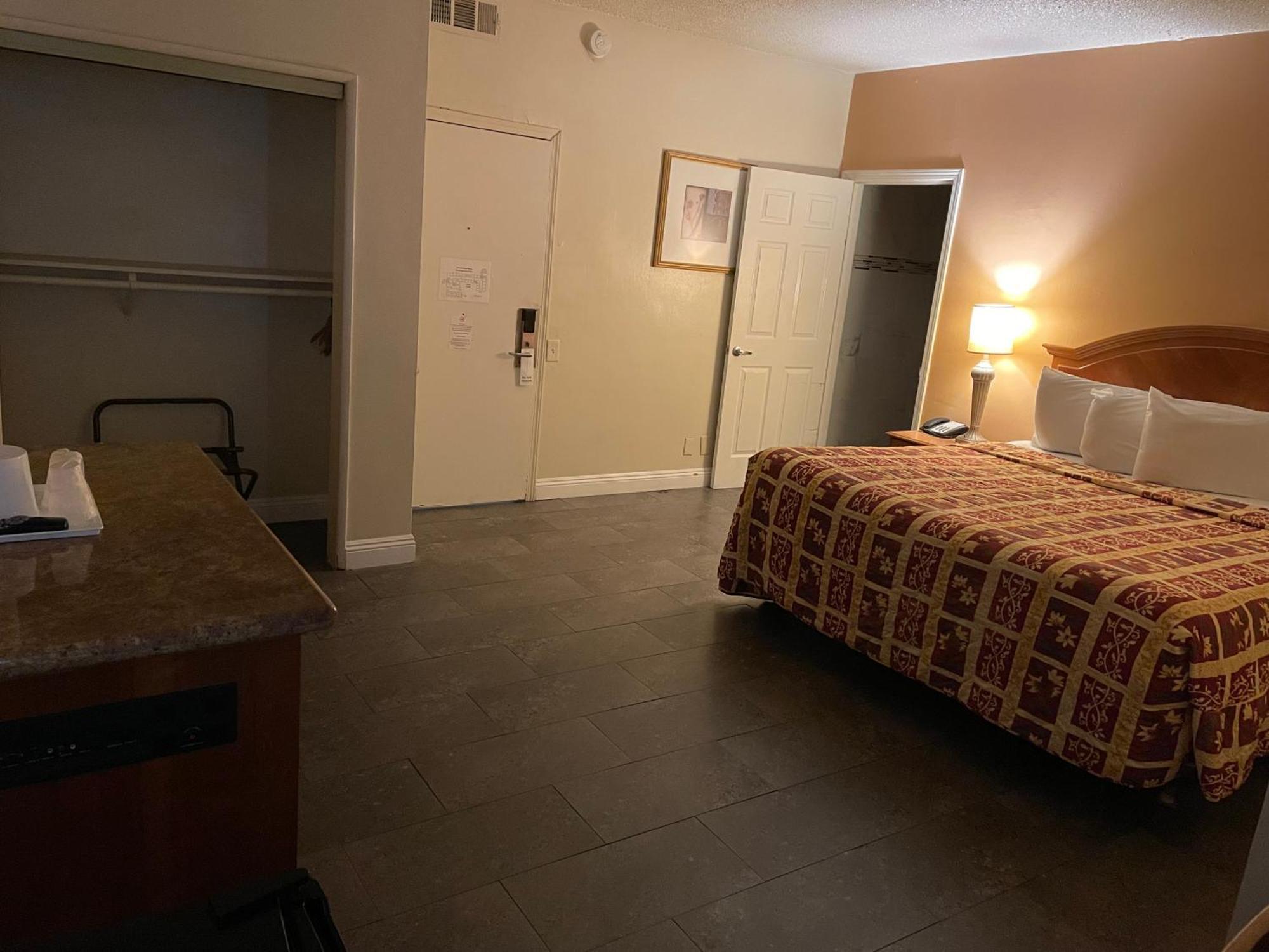 Grand Inn Fullerton Extérieur photo