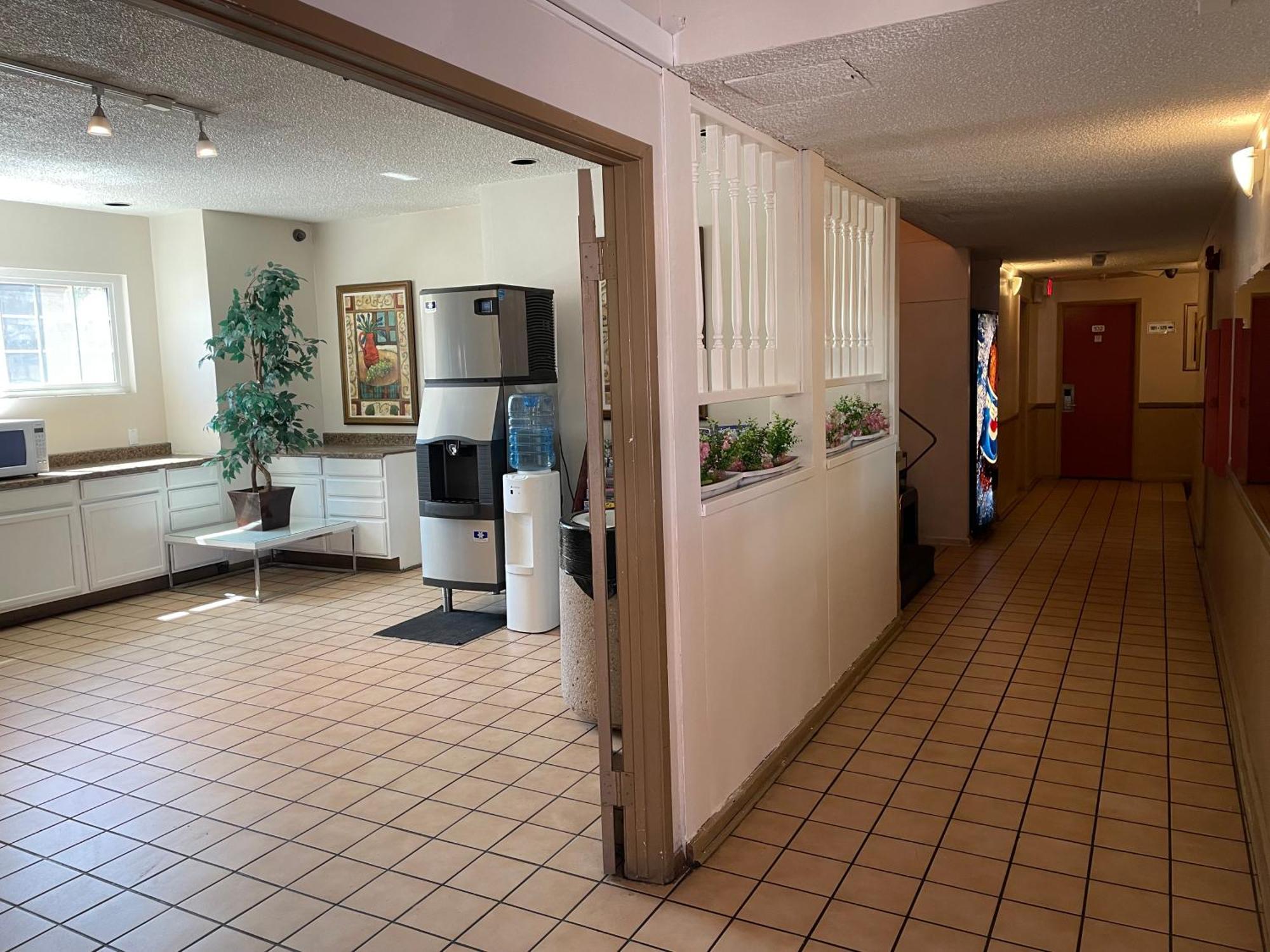 Grand Inn Fullerton Extérieur photo