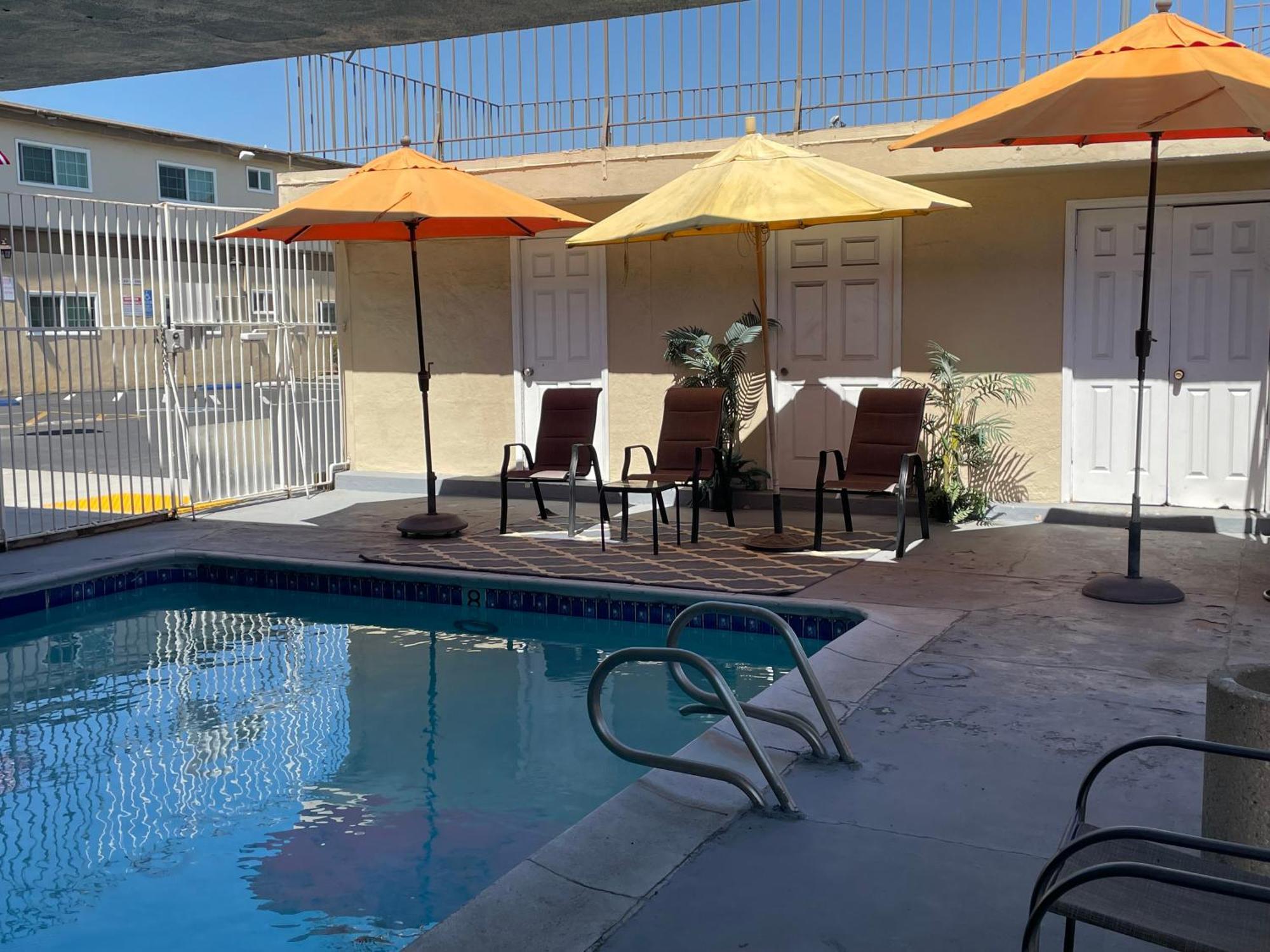 Grand Inn Fullerton Extérieur photo
